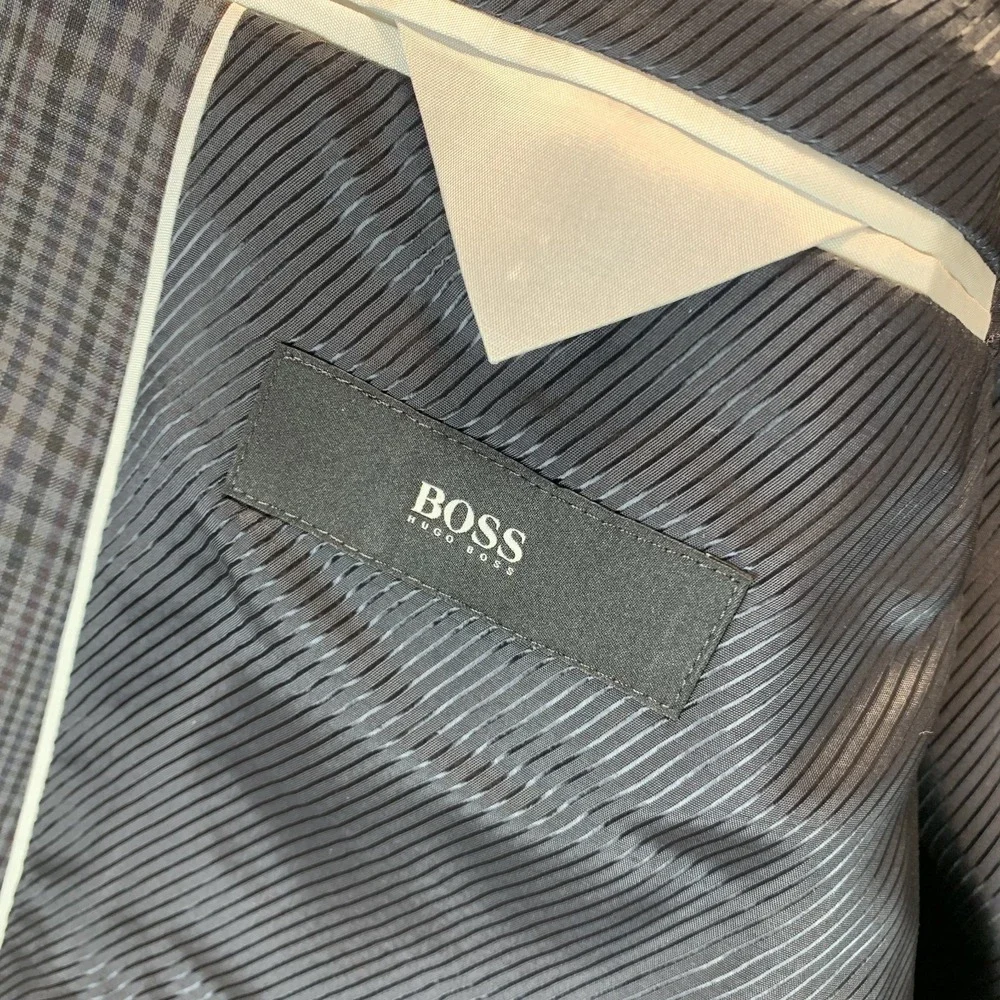 Boss Men's Blazer‎ 40S Sport Coat Blue Plaid Tailored Fit Wool Office Career
